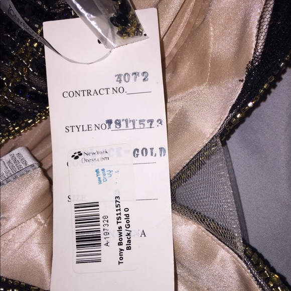 Tony Bowls Prom Dress - Picture 7 of 7